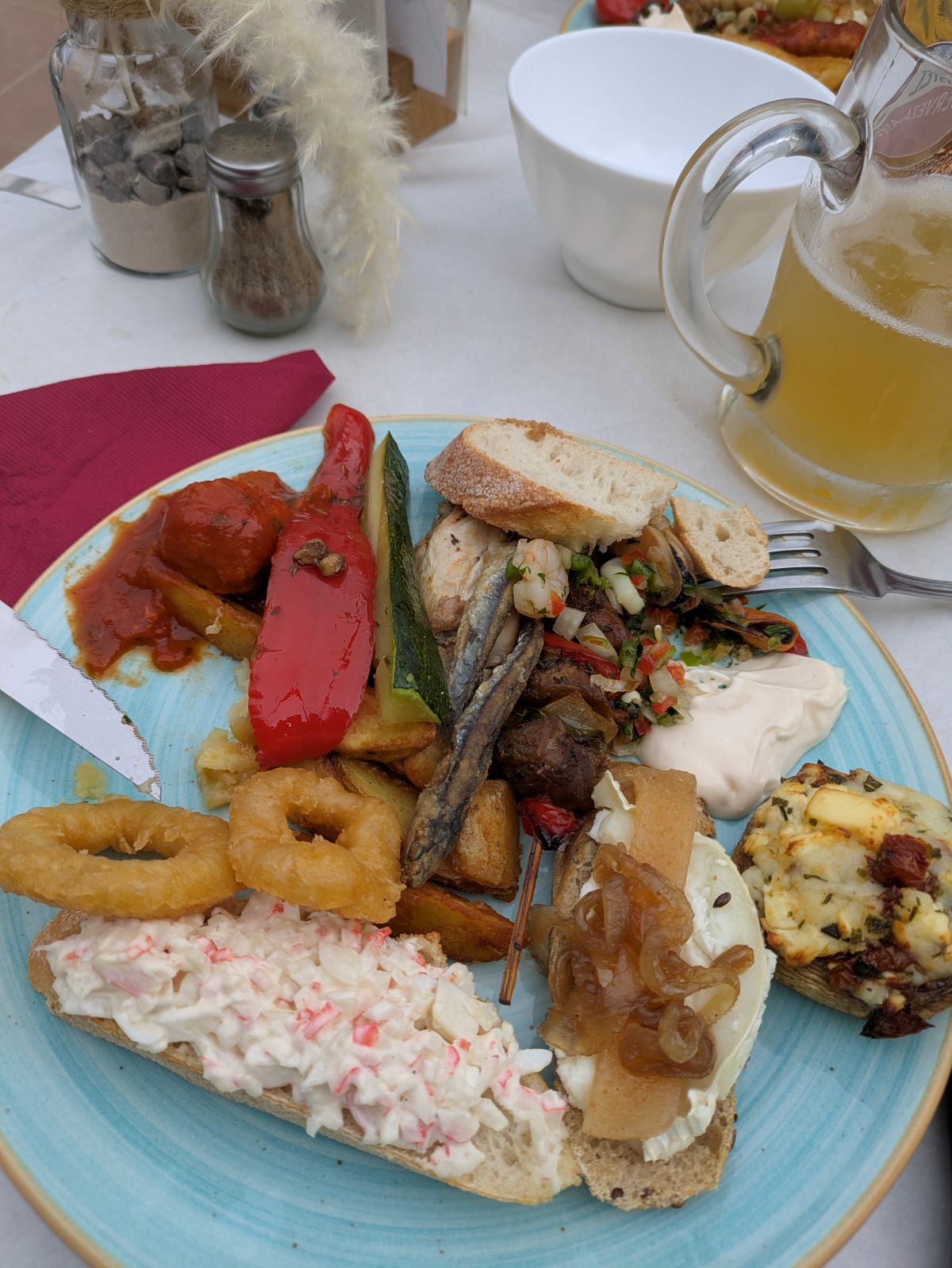 18-Tapasabend im Camp Isabena